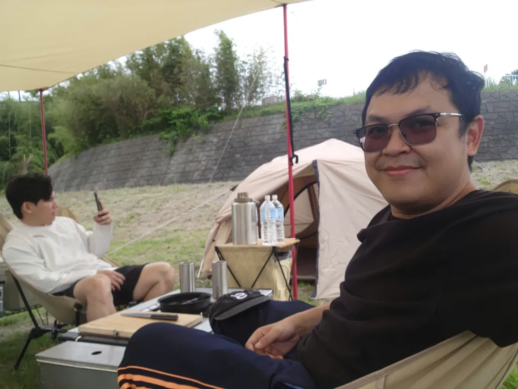 Khoanh khac cuoi cung cua dem mua ben rung